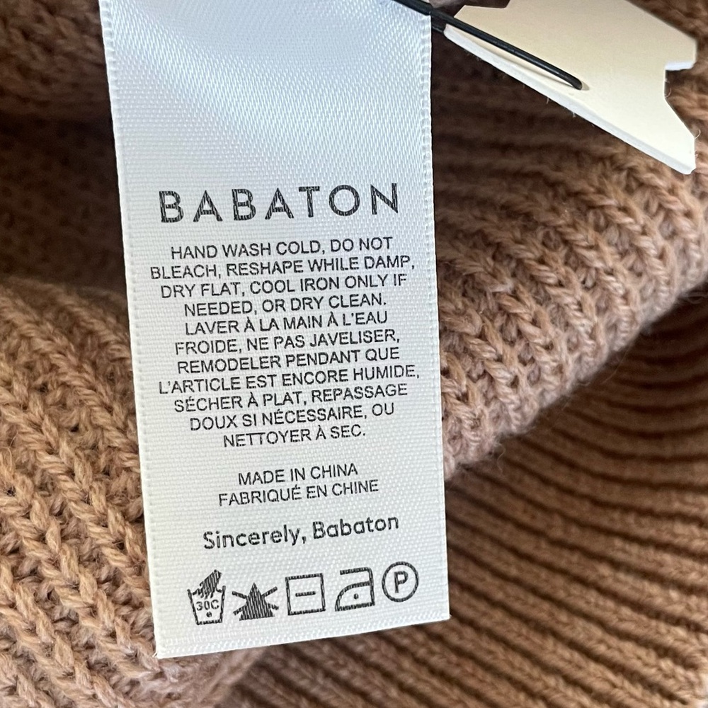 Aritzia Babaton Hazlitt Sweater Vest 100% Merino Wool - Size M - Picture 5 of 6